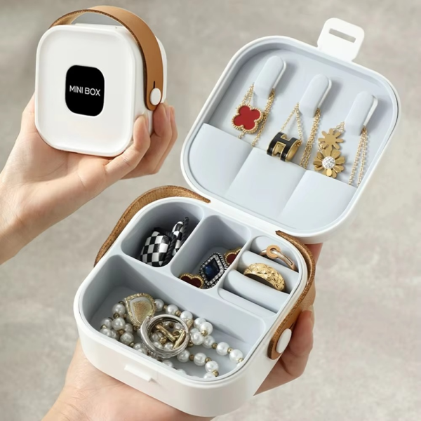 Multi-functional Travel Jewelry Organizer