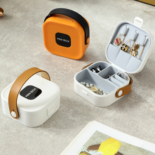 Multi-functional Travel Jewelry Organizer